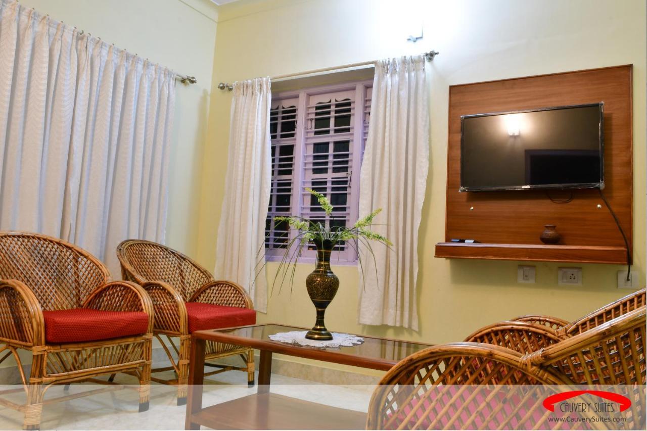 Cauvery Suites 马迪凯里 外观 照片